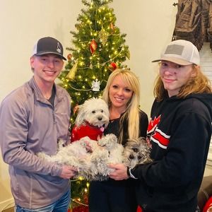 Meet your Posher, Nicole